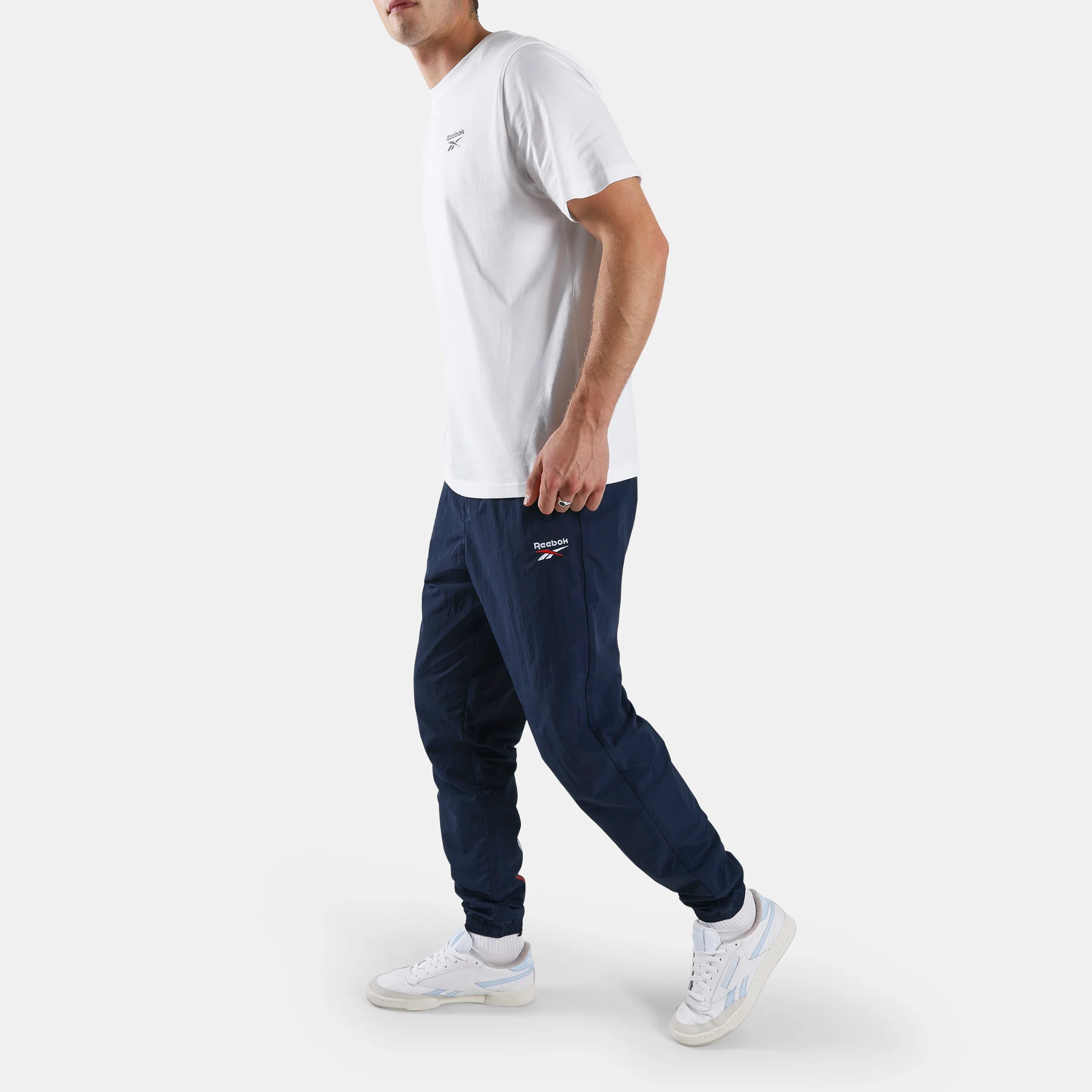 CL F FR Trackpant - Image 3