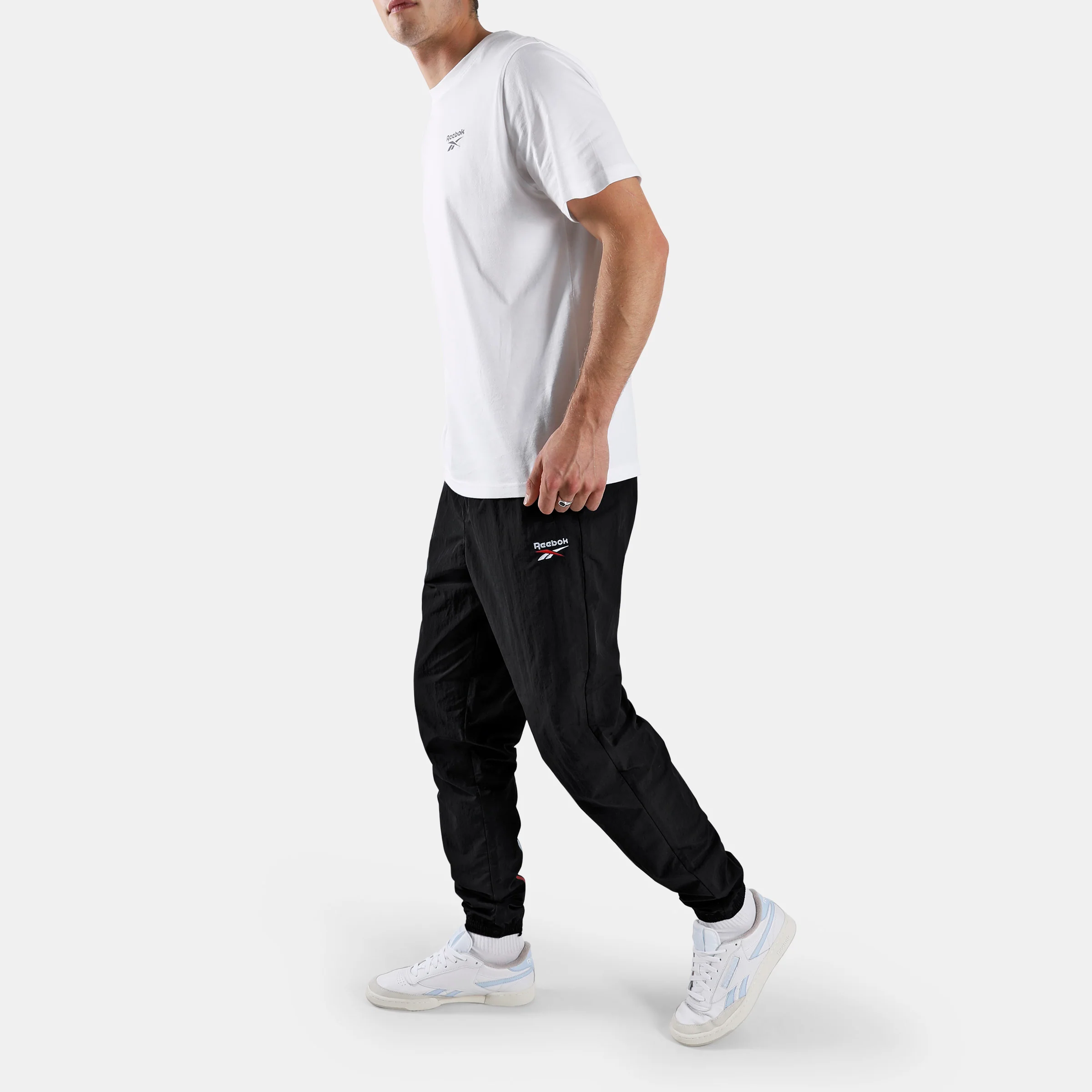 CL F FR Trackpant - Image 3