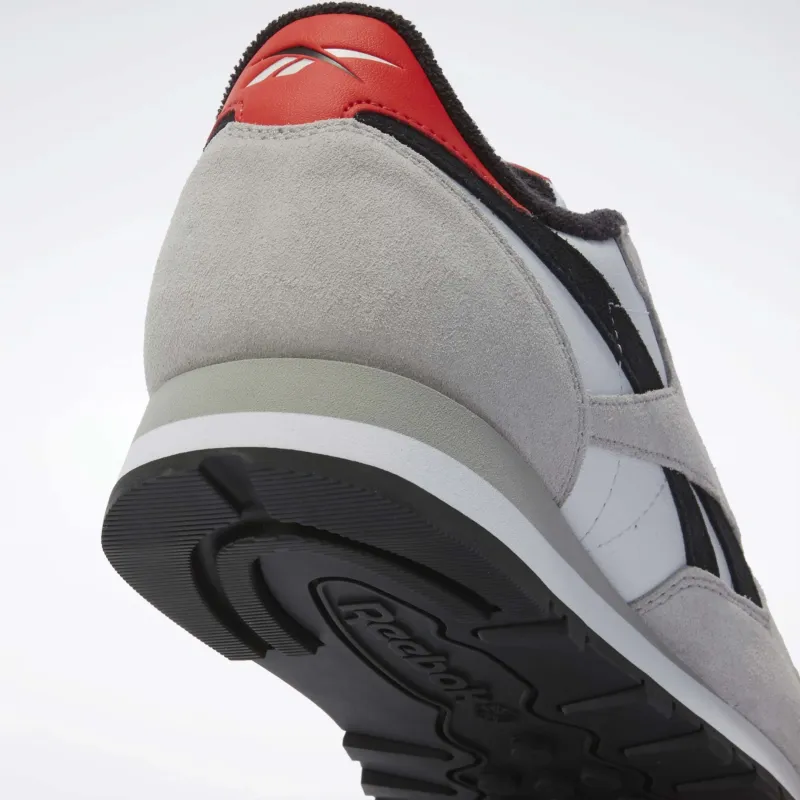 Classic Leather Sneakers - Image 7