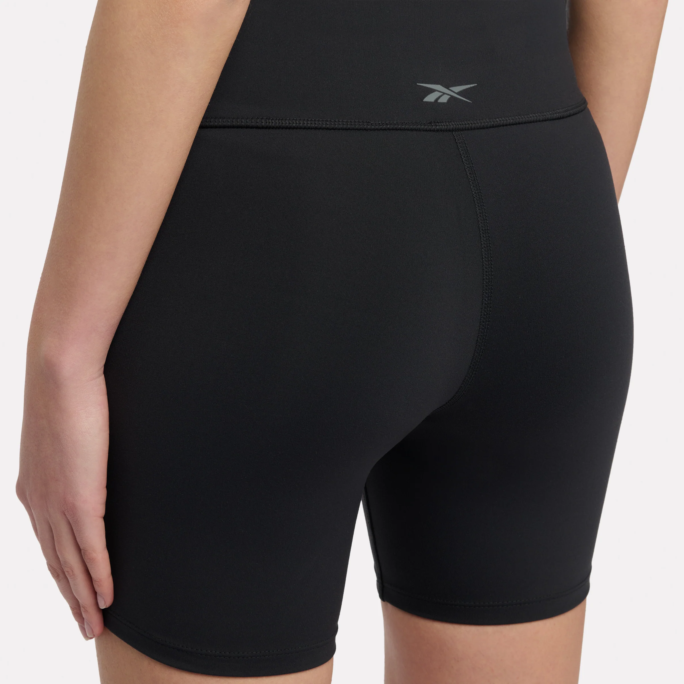 Lux High-Rise 6" Biker Short - Image 4