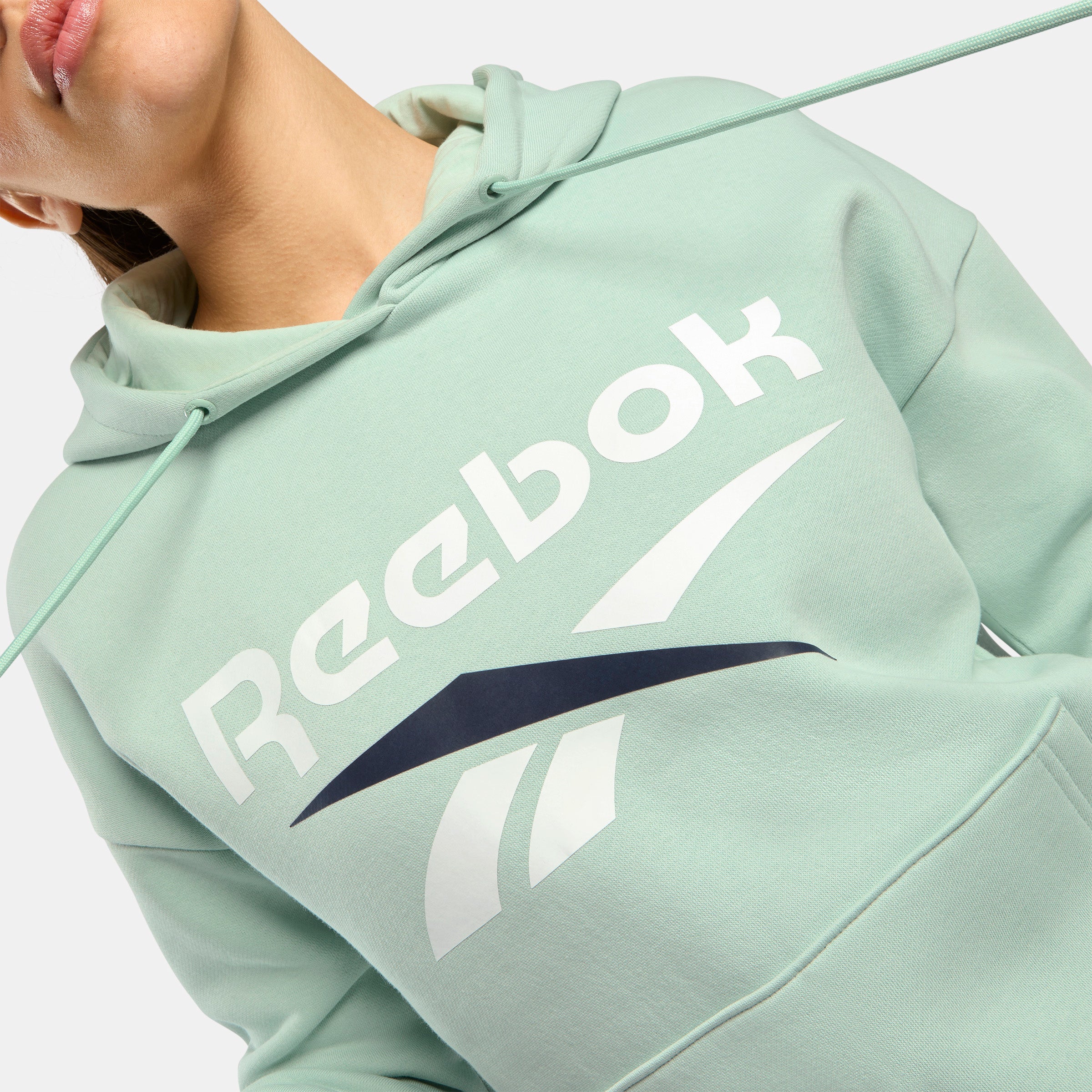 Marlowe 2 Col Logo Oversized Women's Hoodie - Image 4