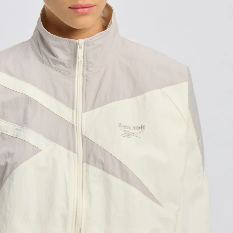 Open Hem Vector Track Jacket - Image 4